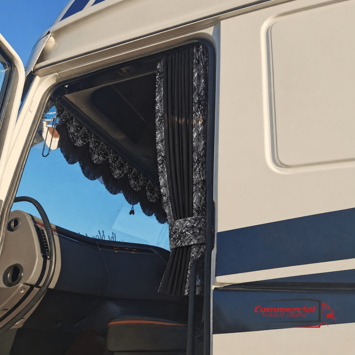 BoutiqueduRoutier™ | Jeu de rideaux de camion en peluche danoise grise